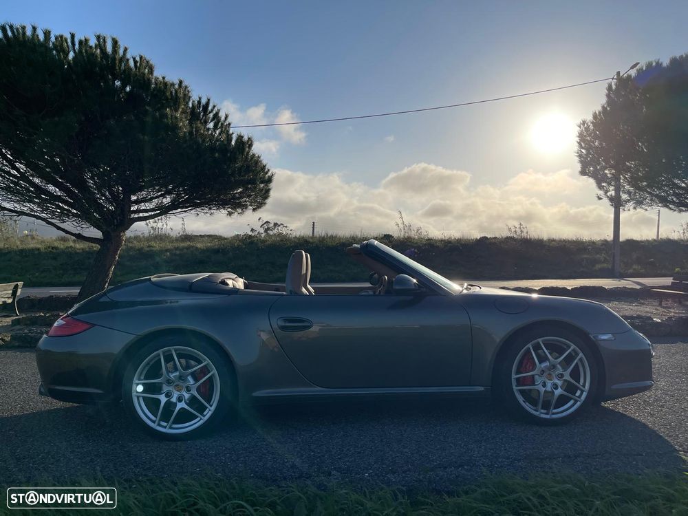 Porsche 911 (997) Carrera 4S Cabriolet PDK - 12