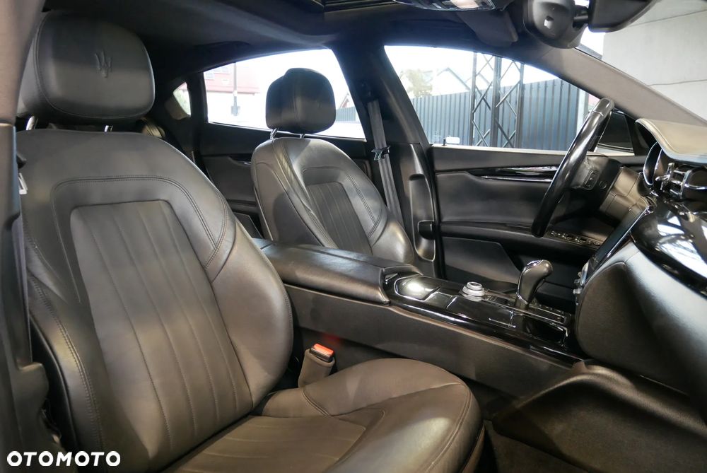 Maserati Quattroporte S - 9