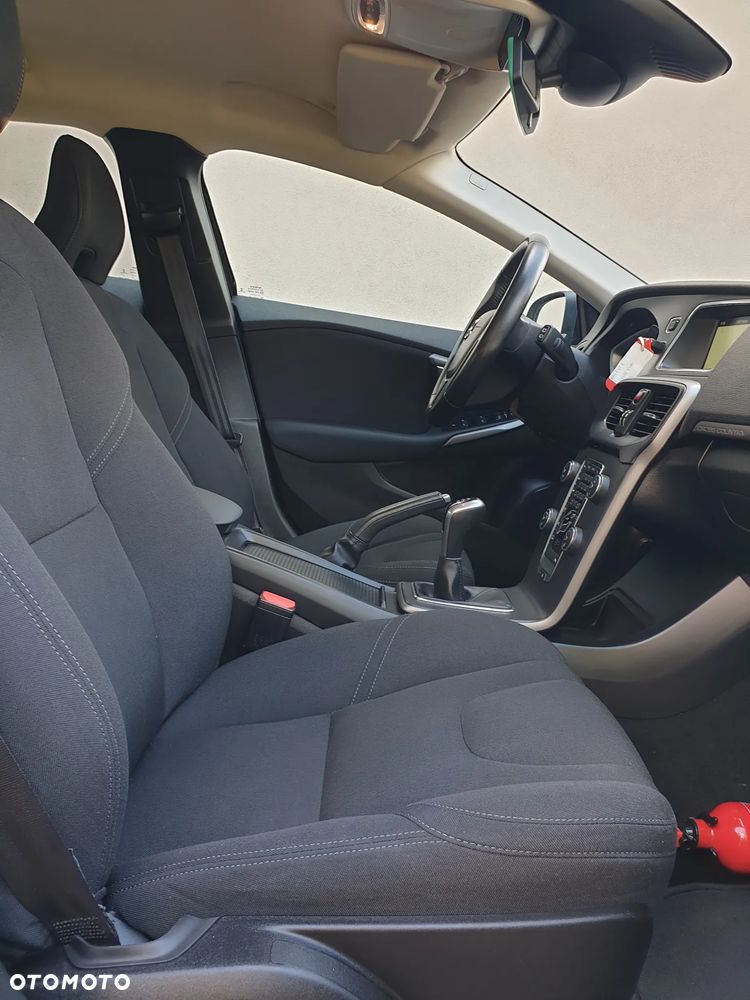 Volvo V40 Cross Country D2 Plus - 31