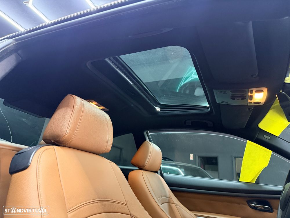 BMW 320 d Coupe - 10