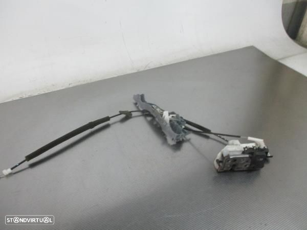 Fecho Porta Frente Dto Citroen Ds3 - 3