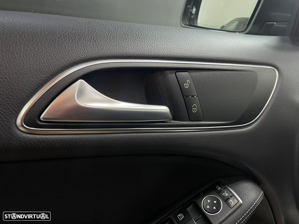 Mercedes-Benz B 180 d Style - 27