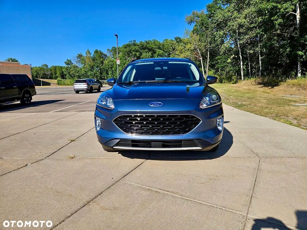 Ford Escape 2.0 EcoBoost AWD Titanium - 5