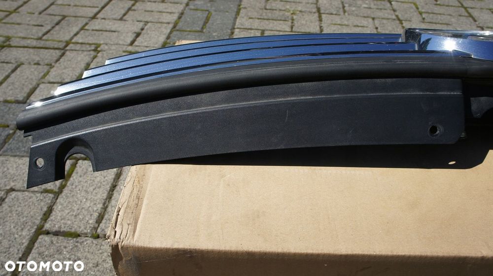 ATRAPA PRZEDNIA GRILL VW TOUAREG II 7P6 LIFT - 10
