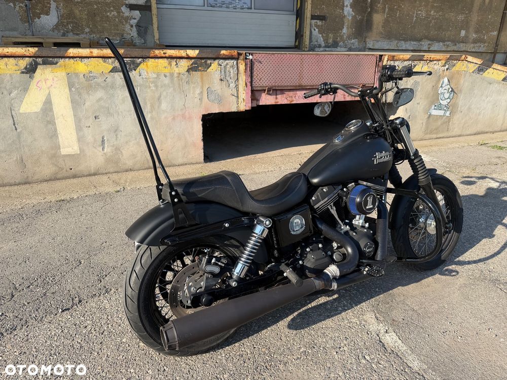 Harley-Davidson Dyna Street Bob - 3