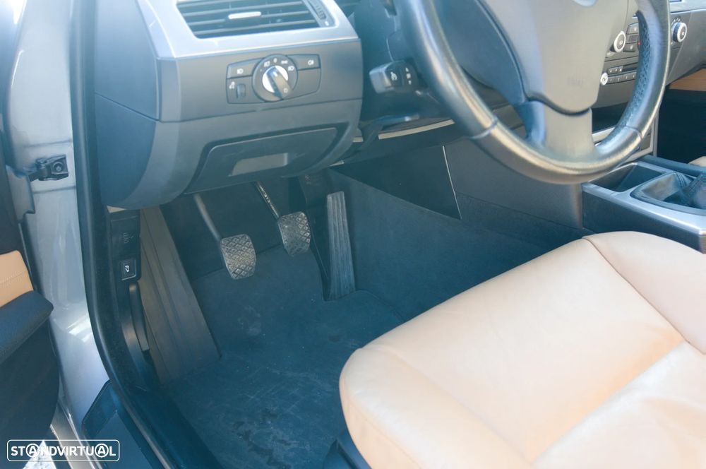 BMW 520 d Touring - 17