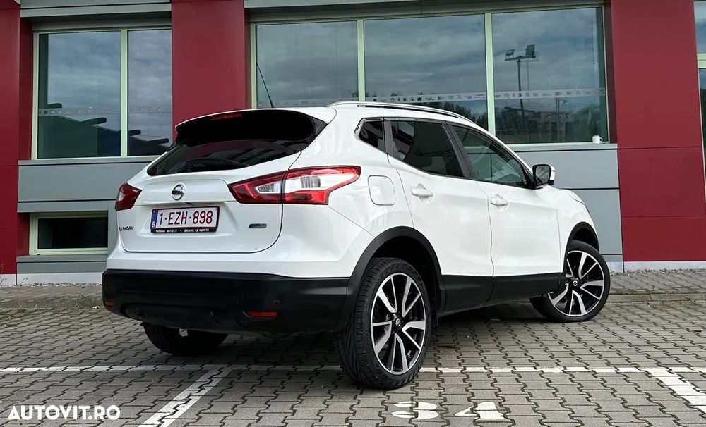 Nissan Qashqai 1.5 DCI TEKNA - 5