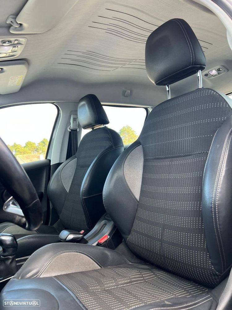 Peugeot 2008 1.6 BlueHDi Active - 7