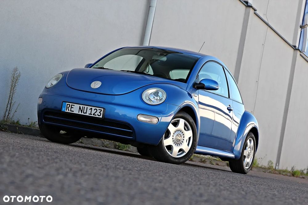 Volkswagen New Beetle - 4