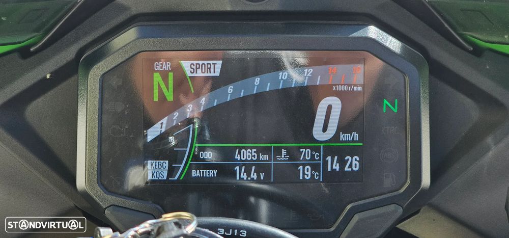 Kawasaki Ninja ZX-10R - 15