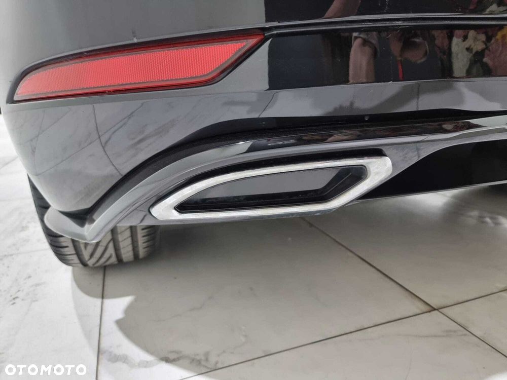 Volkswagen Golf - 22