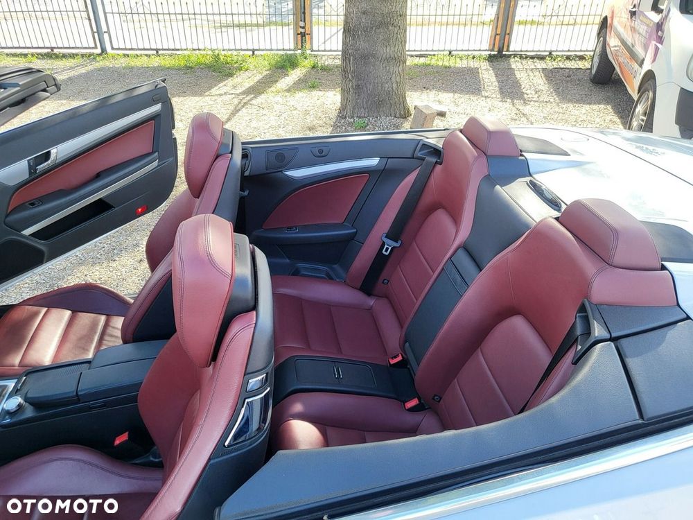 Mercedes-Benz Klasa E - 26