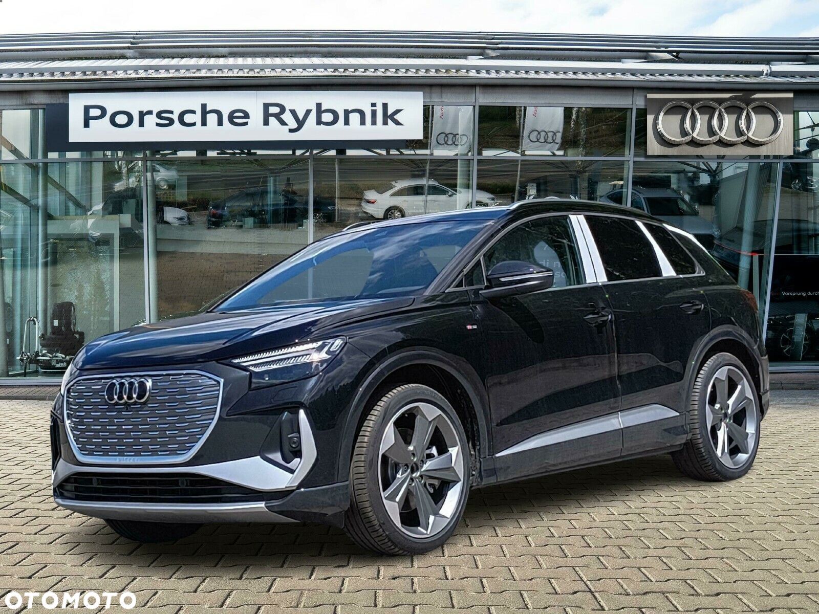 Audi Q4 e-tron - 1