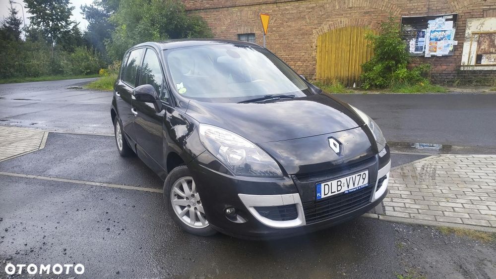 Renault Scenic - 1