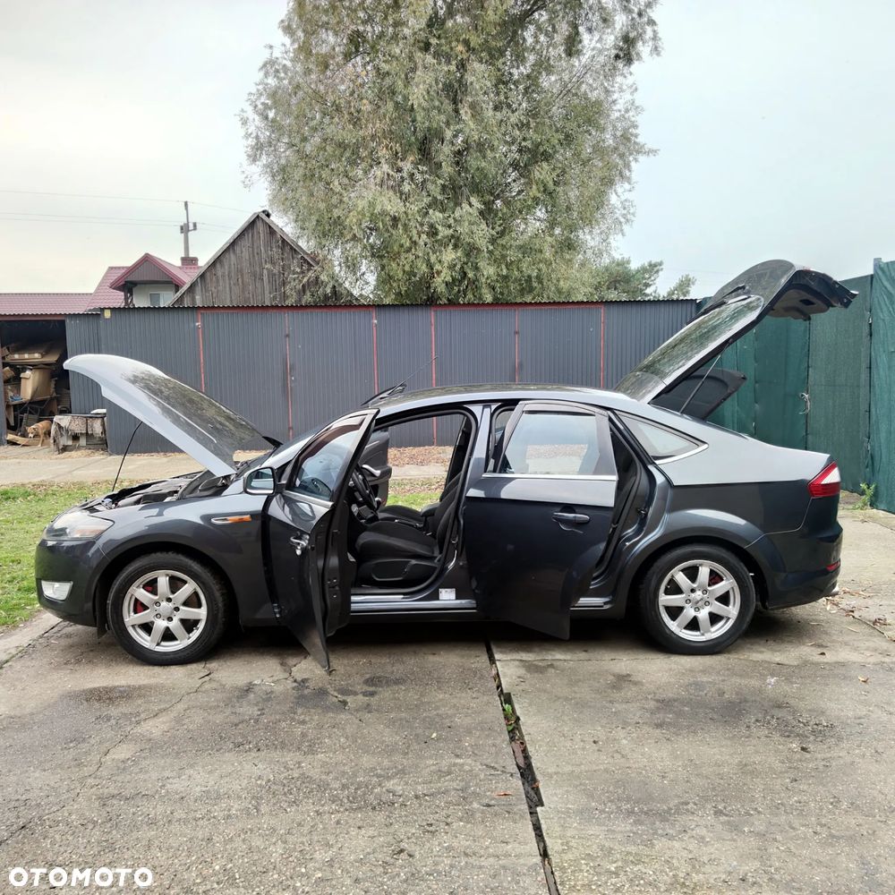 Ford Mondeo 2.0 Titanium X - 29