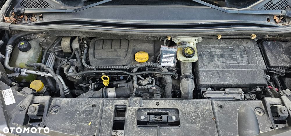 Renault Scenic Energy dCi 130 S&S Bose Edition - 21