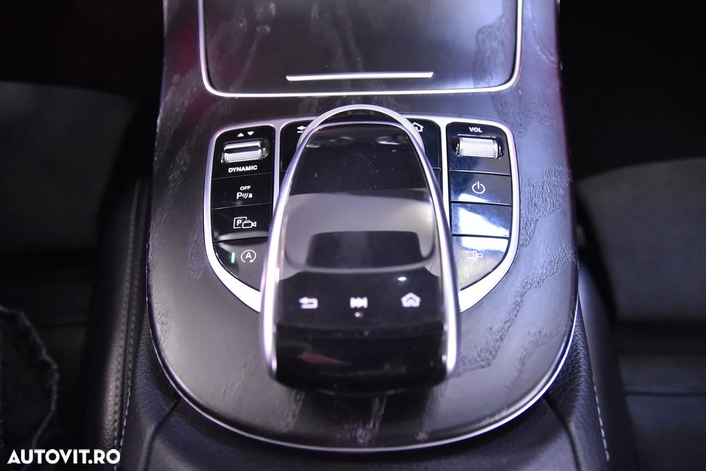 Mercedes-Benz E - 17