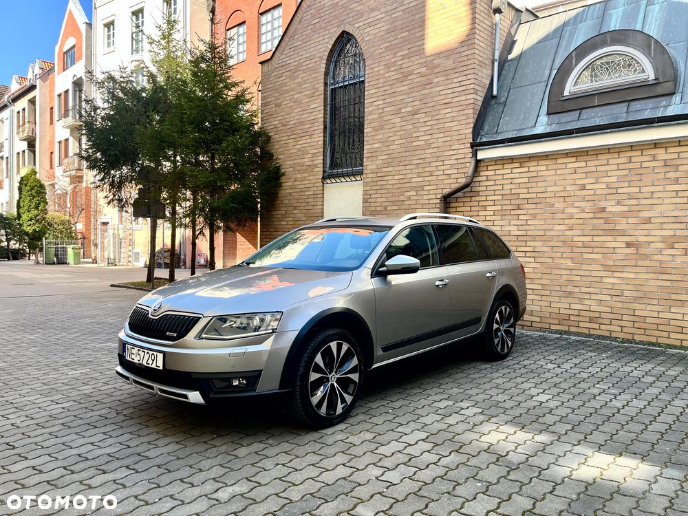 Skoda Octavia 2.0 TDI 4x4 Scout - 10