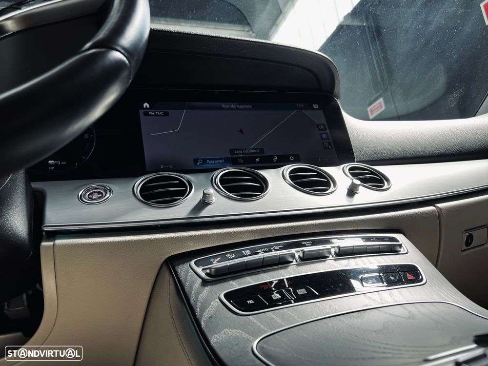 Mercedes-Benz E 300 de Exclusive Line - 21