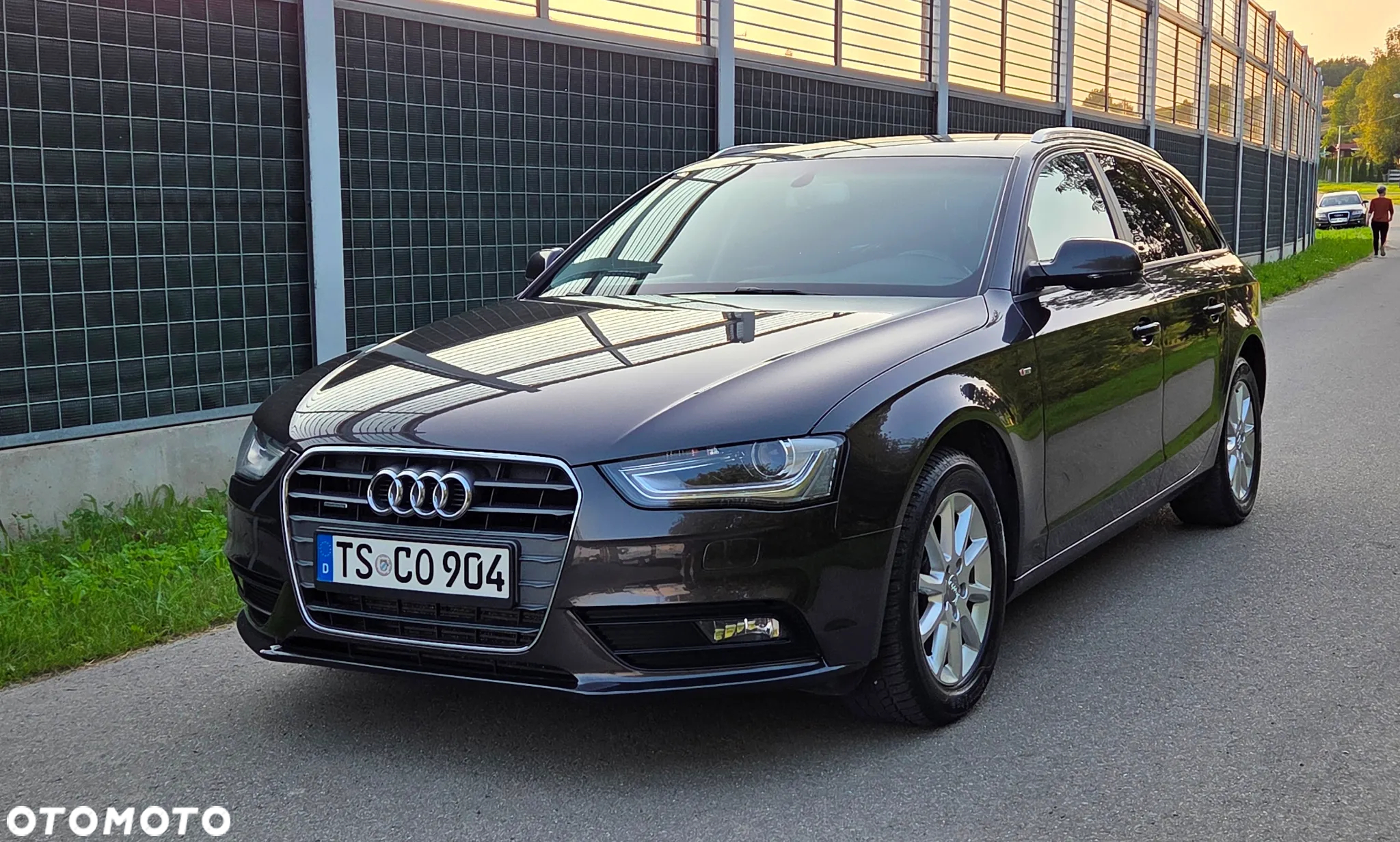 Audi A4 Avant 2.0 TDI quattro - 10