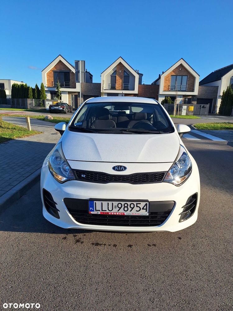 Kia Rio - 3