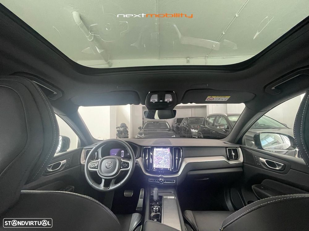 Volvo XC 60 2.0 T6 PHEV R-Design AWD - 22