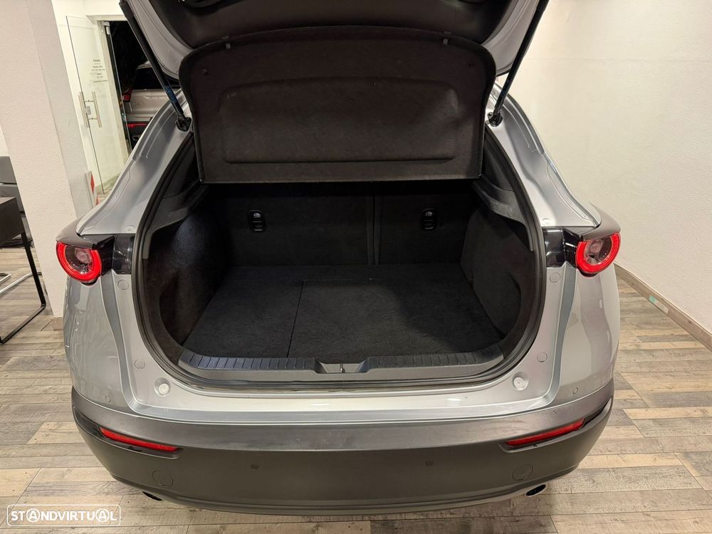 Mazda CX-30 2.0 Sky-G Evolve i-Active +Sport - 24