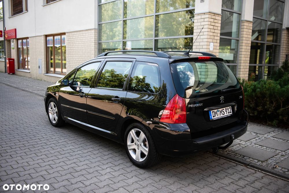 Peugeot 307 110 Grand Filou - 4