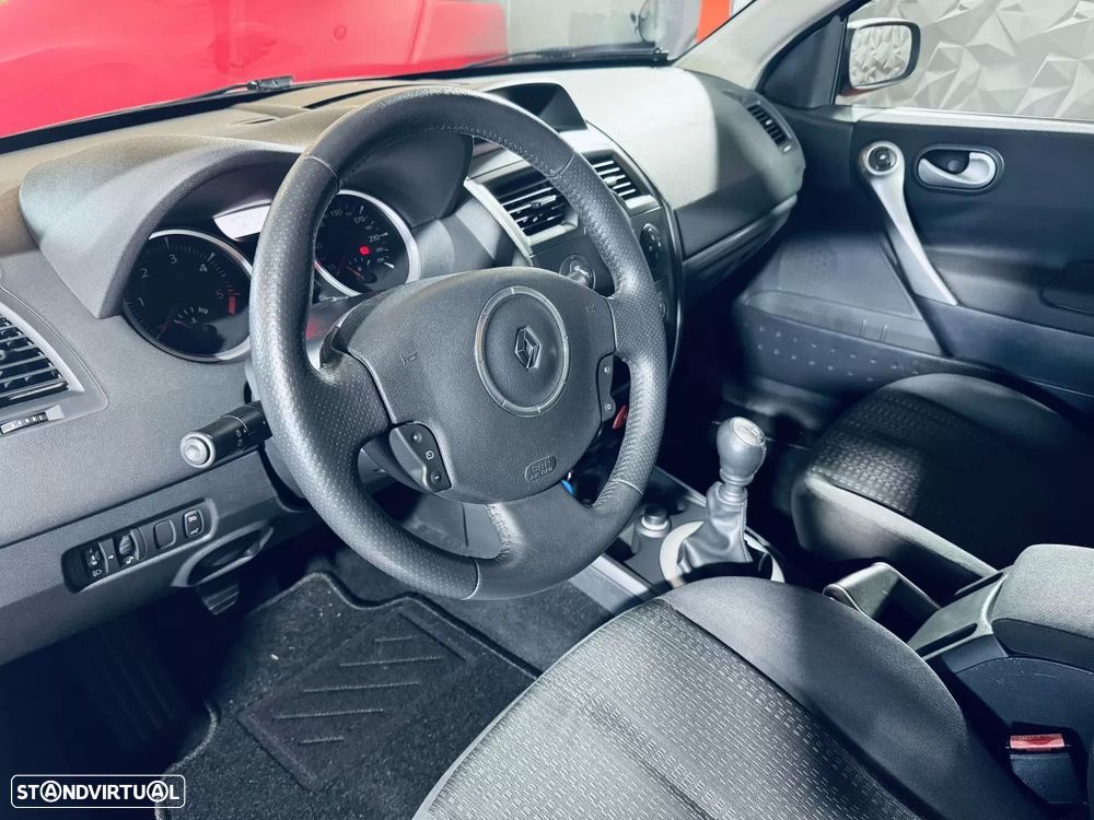 Renault Mégane Break 1.5 dCi Dynamique - 29