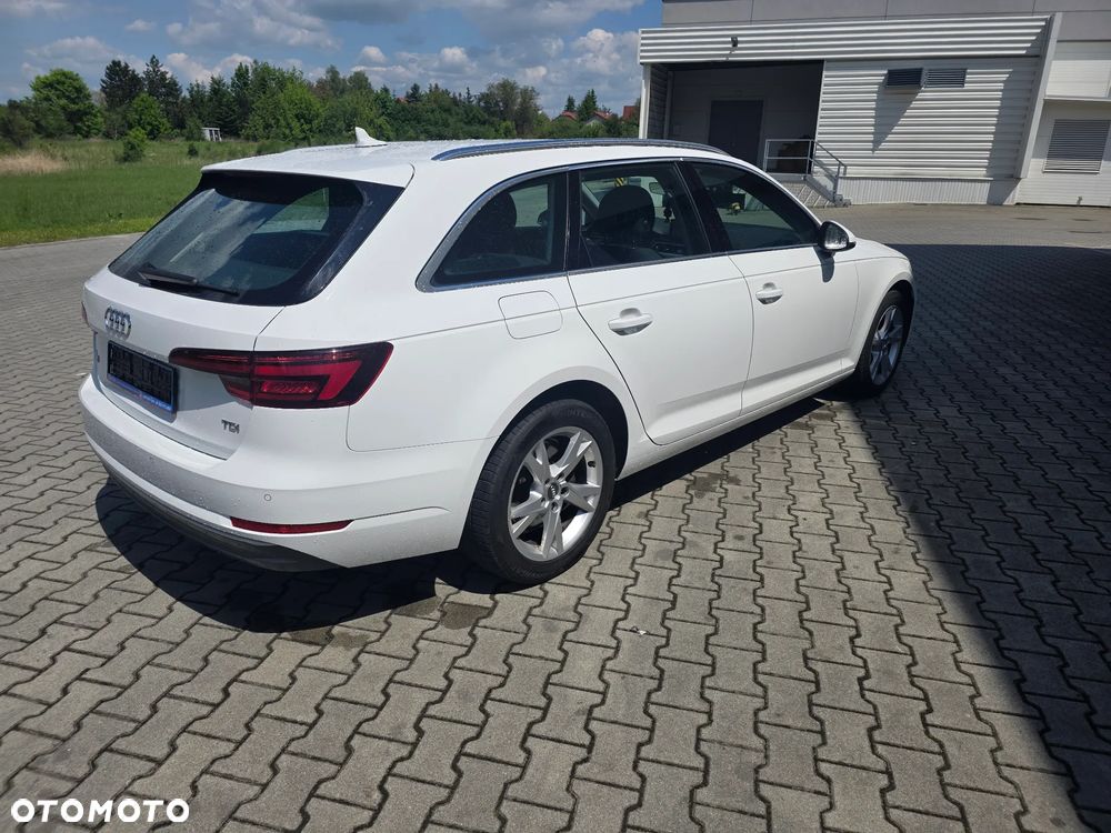 Audi A4 Avant 2.0 TDI S tronic sport - 8