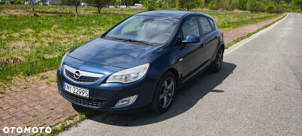 Opel Astra - 1