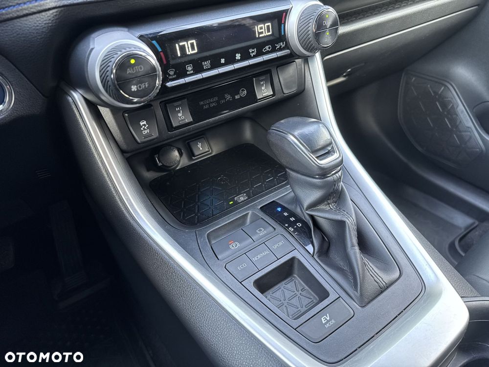 Toyota RAV4 2.5 Hybrid Selection 4x2 - 29
