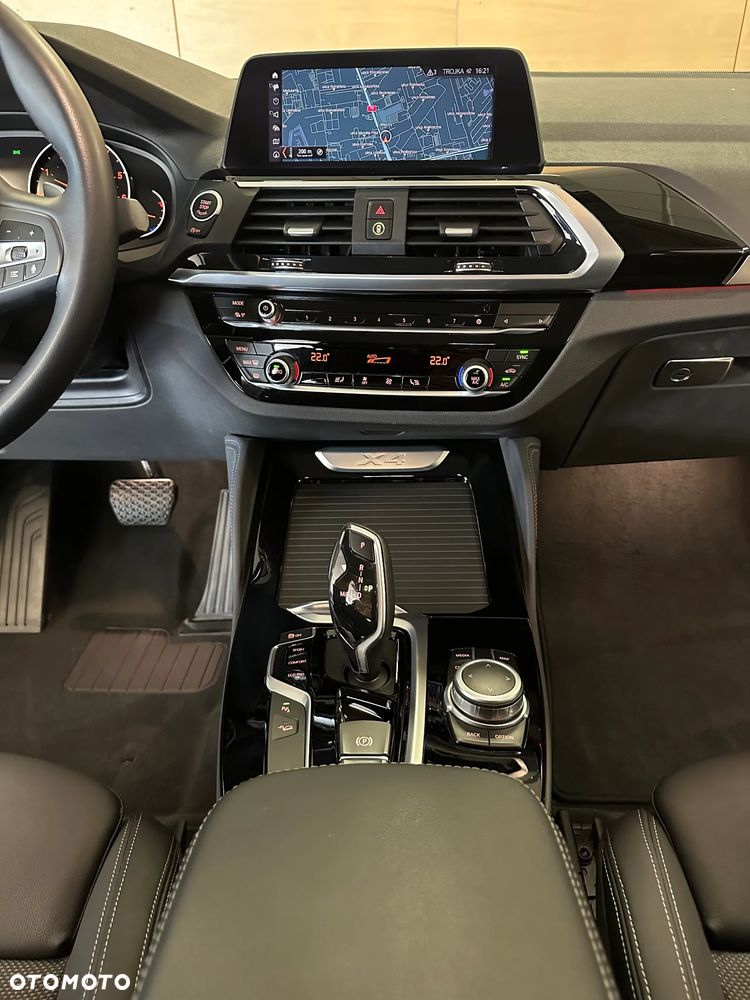 BMW X4 xDrive20i Advantage sport - 17