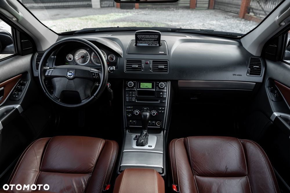 Volvo XC 90 D5 Sport - 26