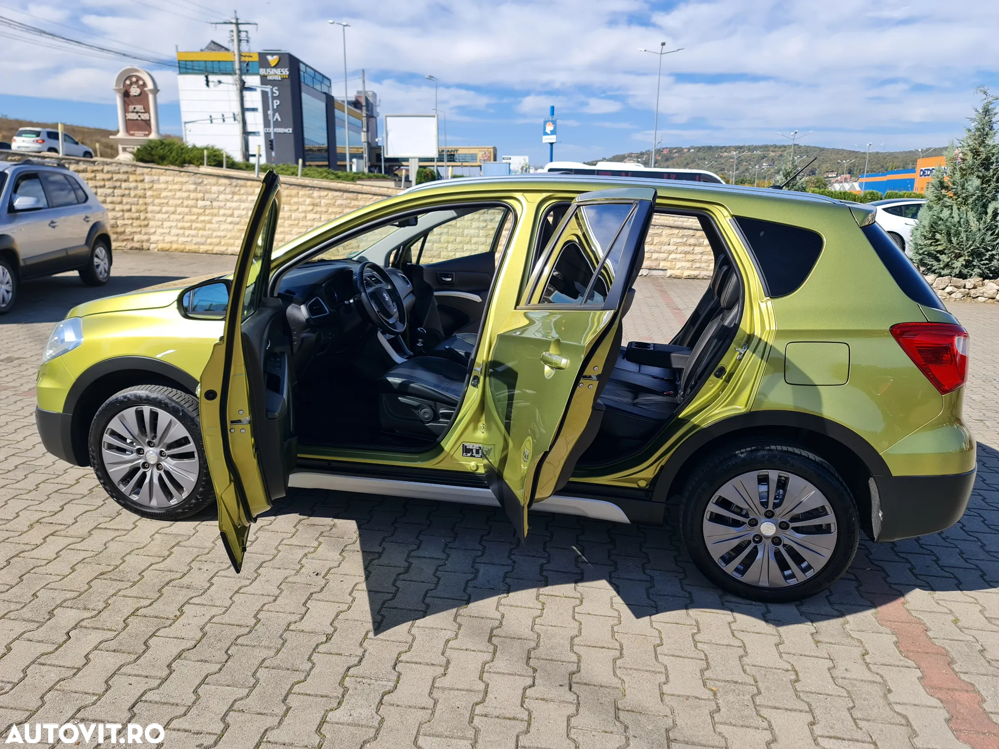 Suzuki SX4 S-Cross 1.6 DDIS 4x4 limited+ - 16