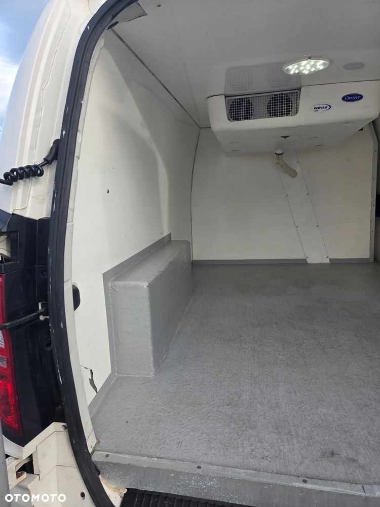 Hyundai H-1 Starex - 16