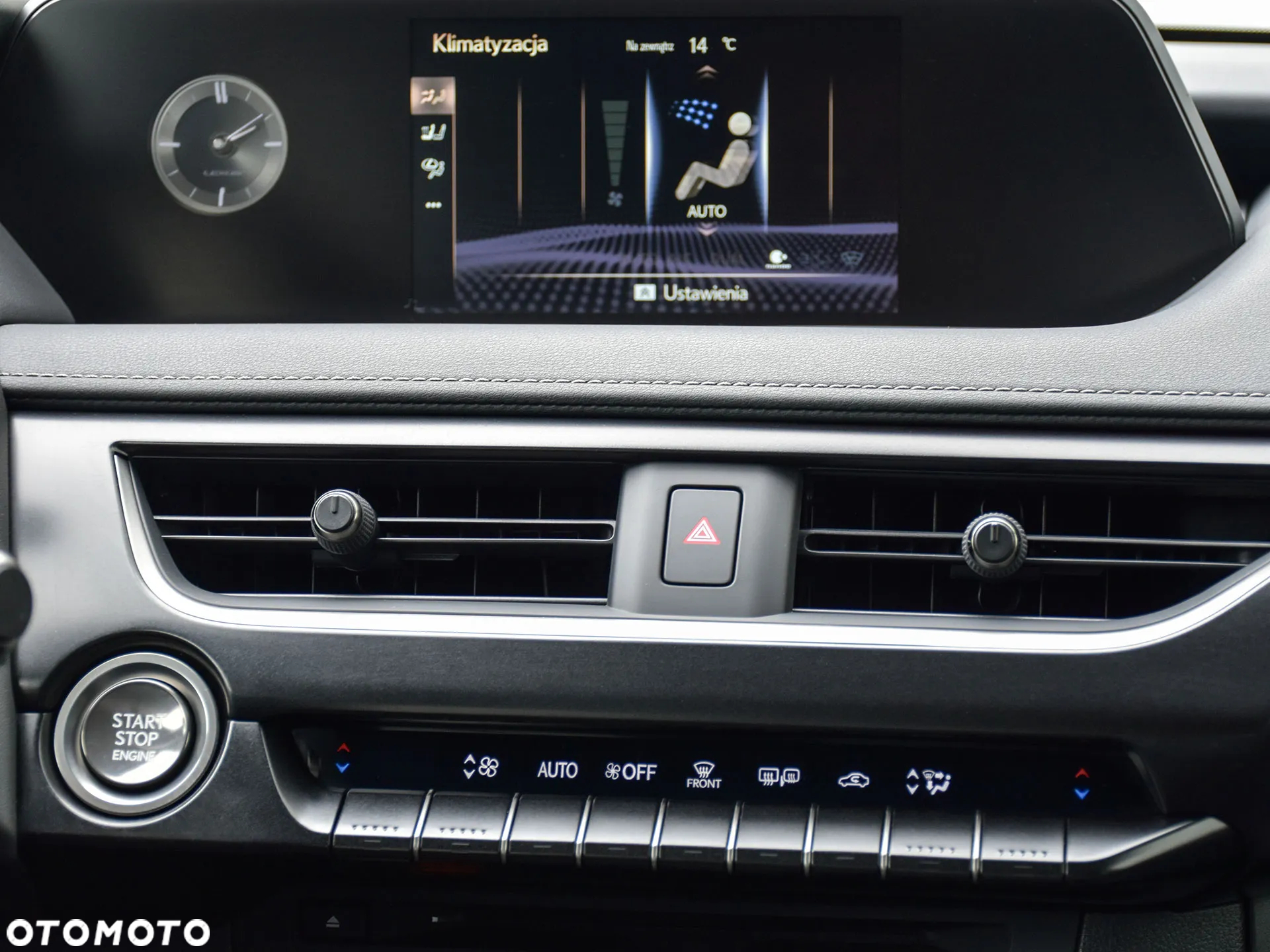 Lexus UX 200 GPF Business 2WD - 28