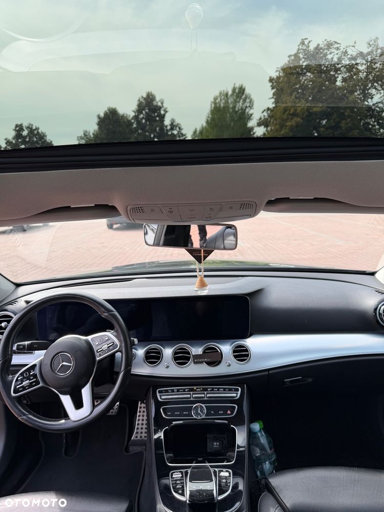 Mercedes-Benz Klasa E 220 d 9G-TRONIC AMG Line - 16
