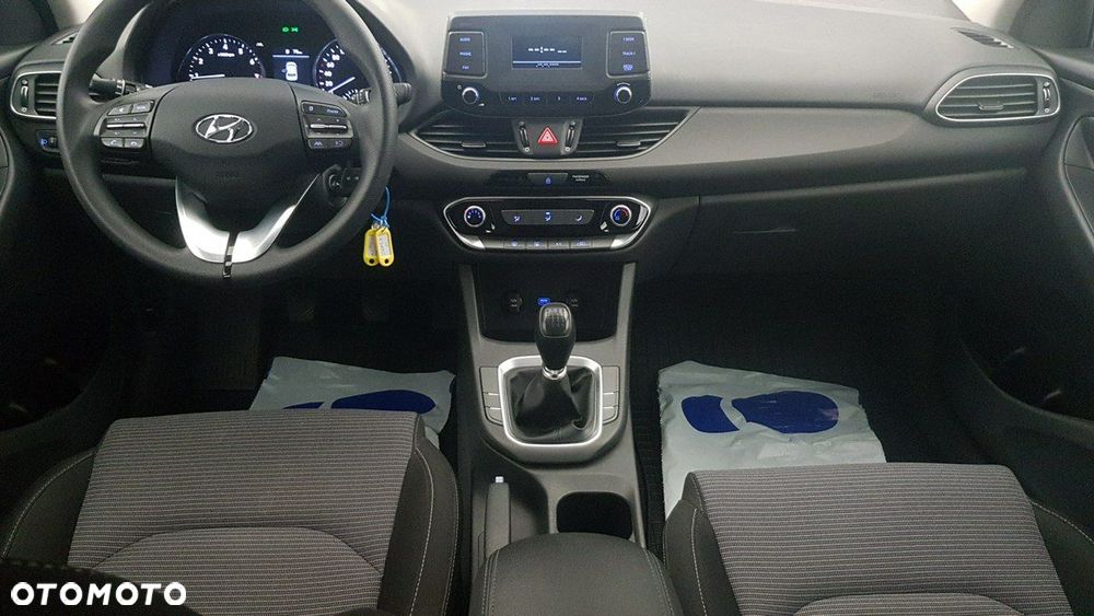 Hyundai i30 - 13