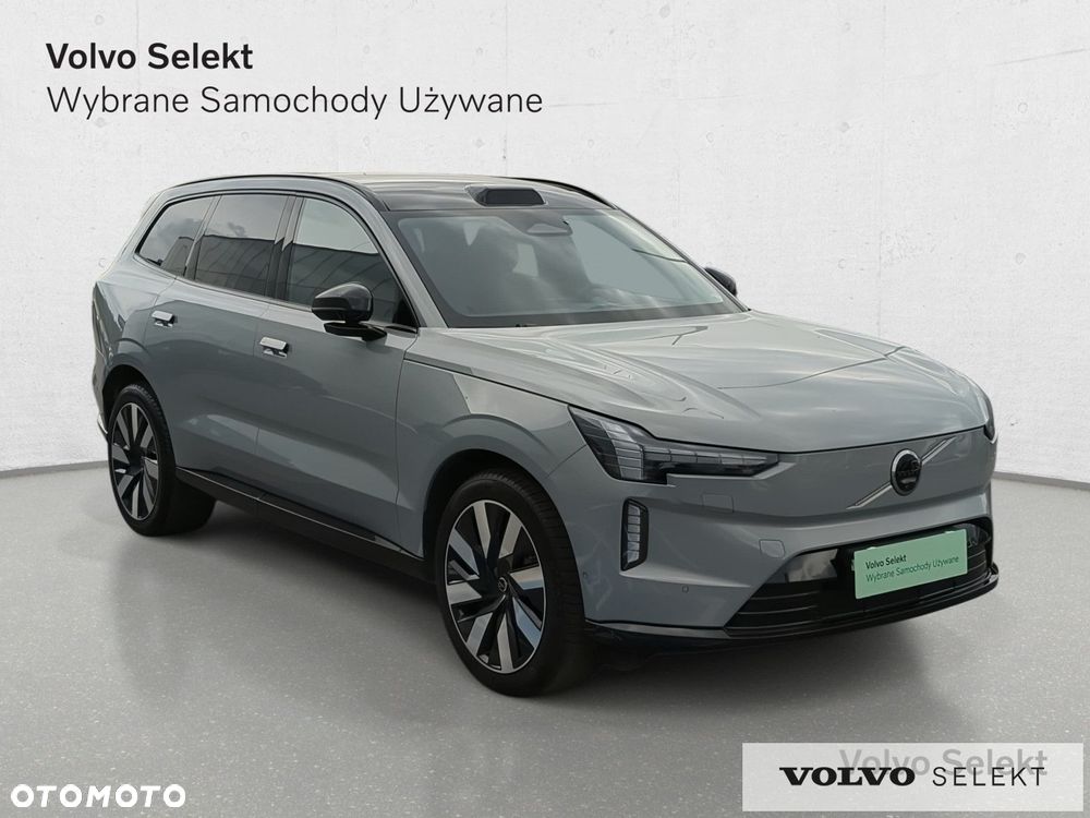 Volvo EX90 - 5