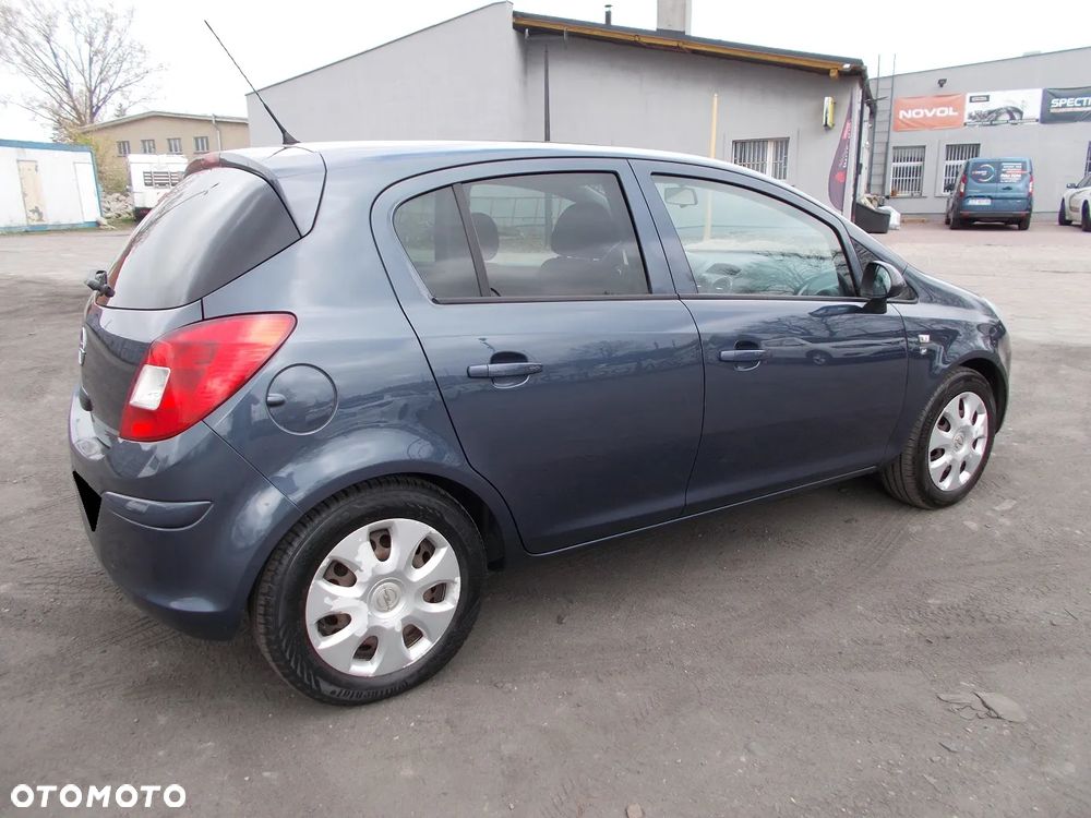 Opel Corsa 1.2 16V Enjoy - 3