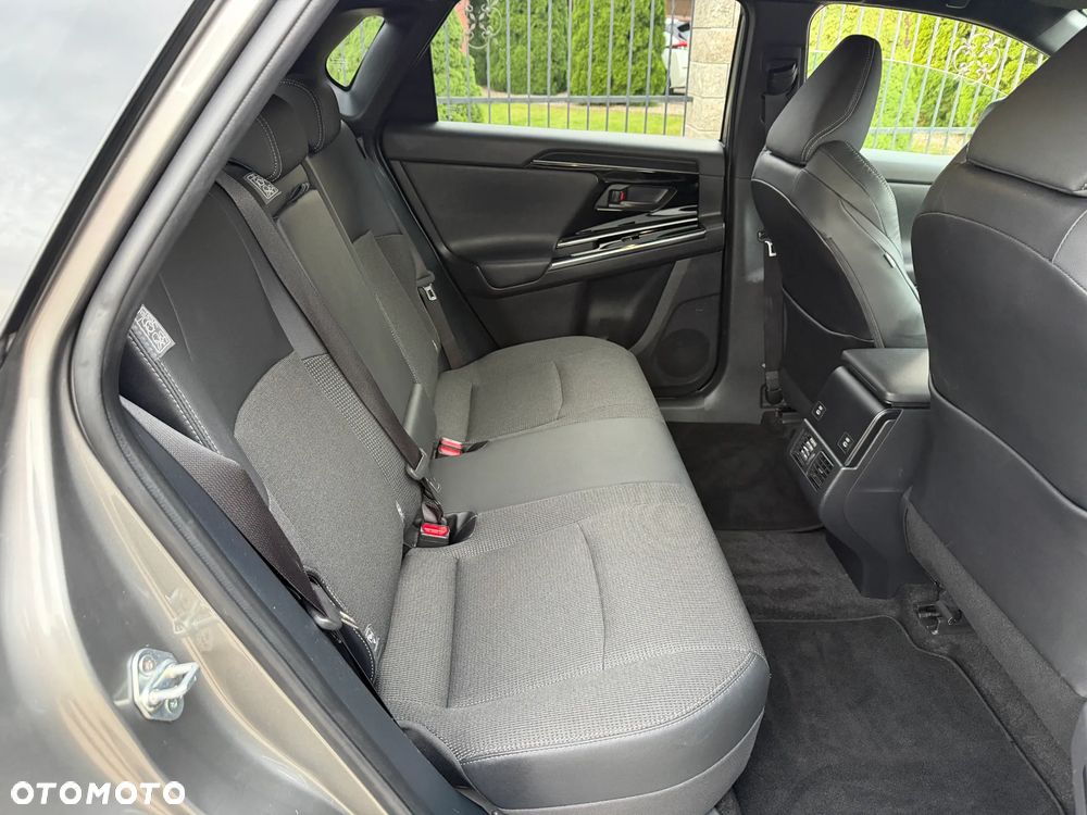 Toyota bZ4X Comfort - 26