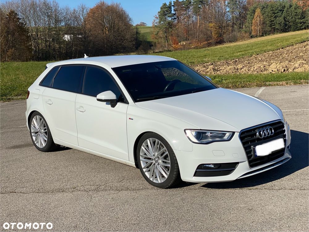 Audi A3 Sportback 2.0 TDI (clean diesel) quattro S tronic Ambition - 4