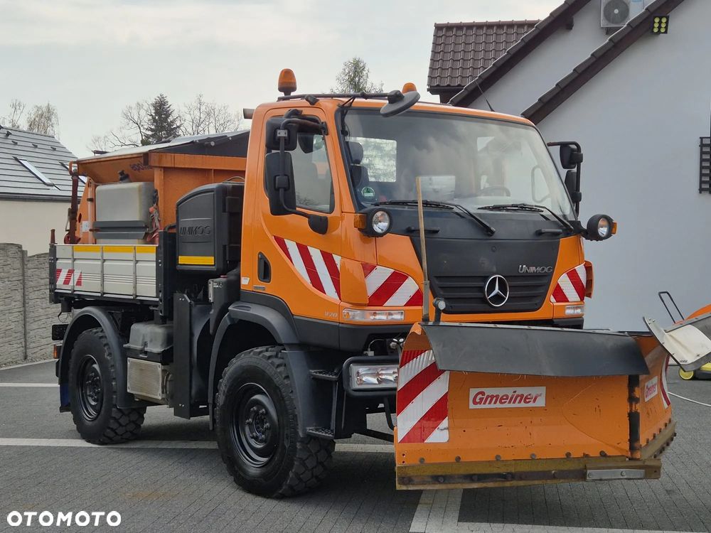 Unimog U20 Ciągnik 4x4 Schmidt - 4