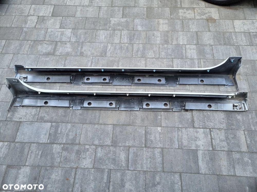 TOYOTA YARIS IV LISTWA PROGOWA LEWA PRAWA 75850-K0080 75860-K0080 - 4