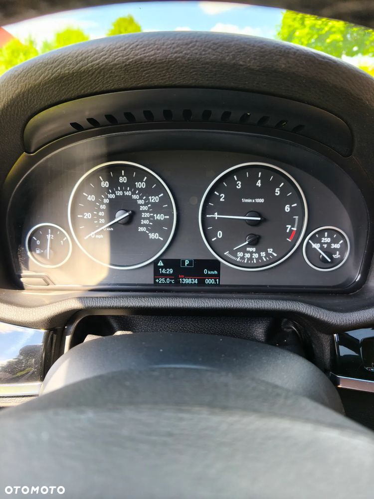 BMW X3 xDrive28i - 16