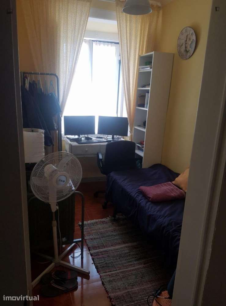 Quarto - localizado em Avenida da Liberdade Lisbon - Grande imagem: 5/39