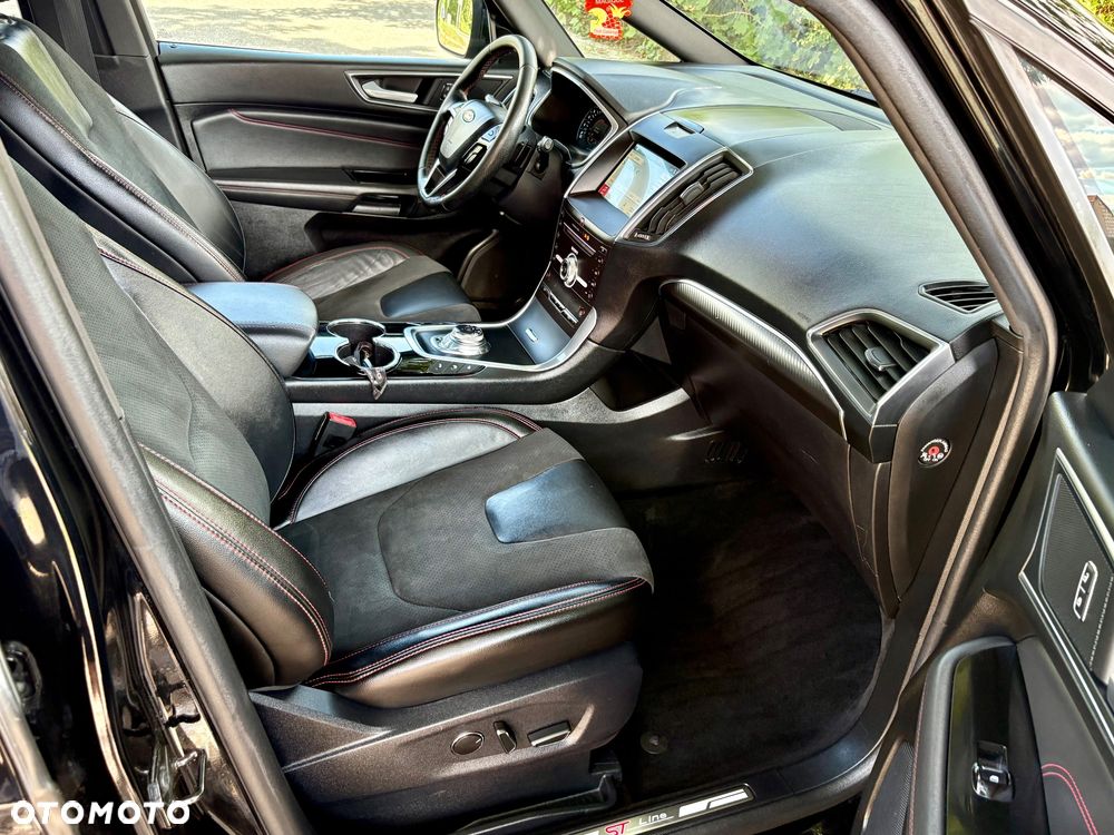 Ford S-Max 2.0 EcoBlue ST-LINE - 24