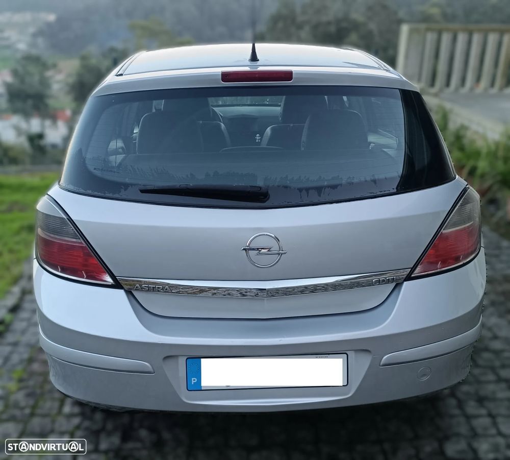 Opel Astra 1.3 CDTI Cosmo - 2