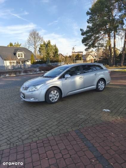 Toyota Avensis 2.0 D-4D Sol plus - 1
